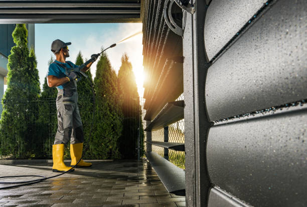 Animal Enclosure Cleaning in Southmont, PA